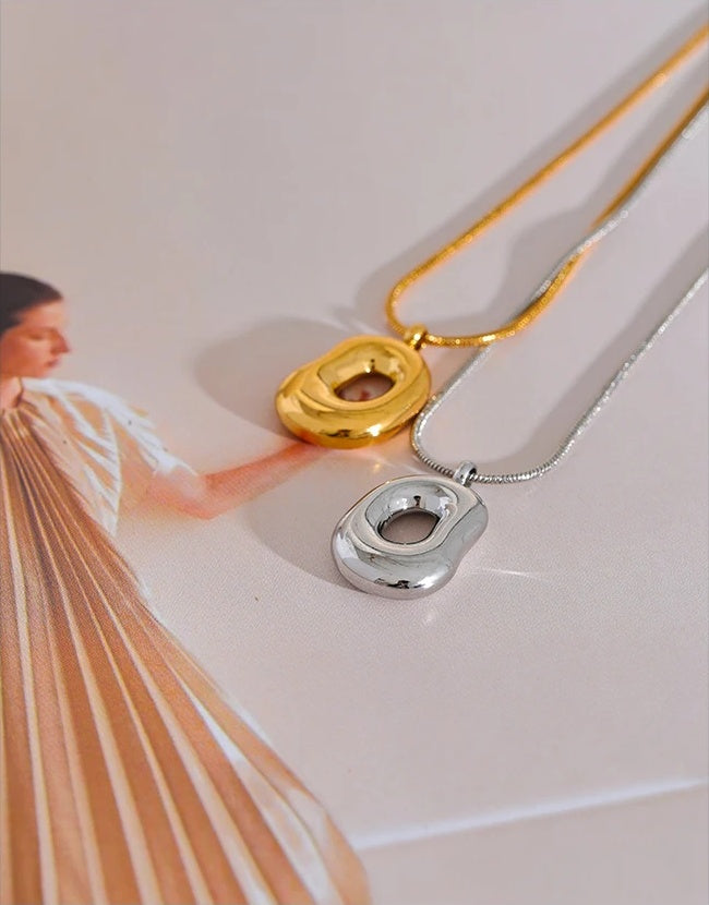 Geometry Hollow Pendant Charm Necklace - Ecru