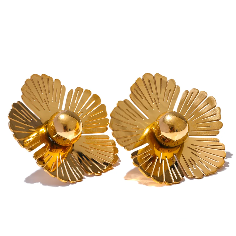 Gold Flower Anti Allergy Earrings