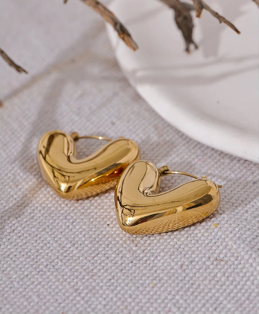 Heart Chunky Versatile Hoop Earrings - Ecru