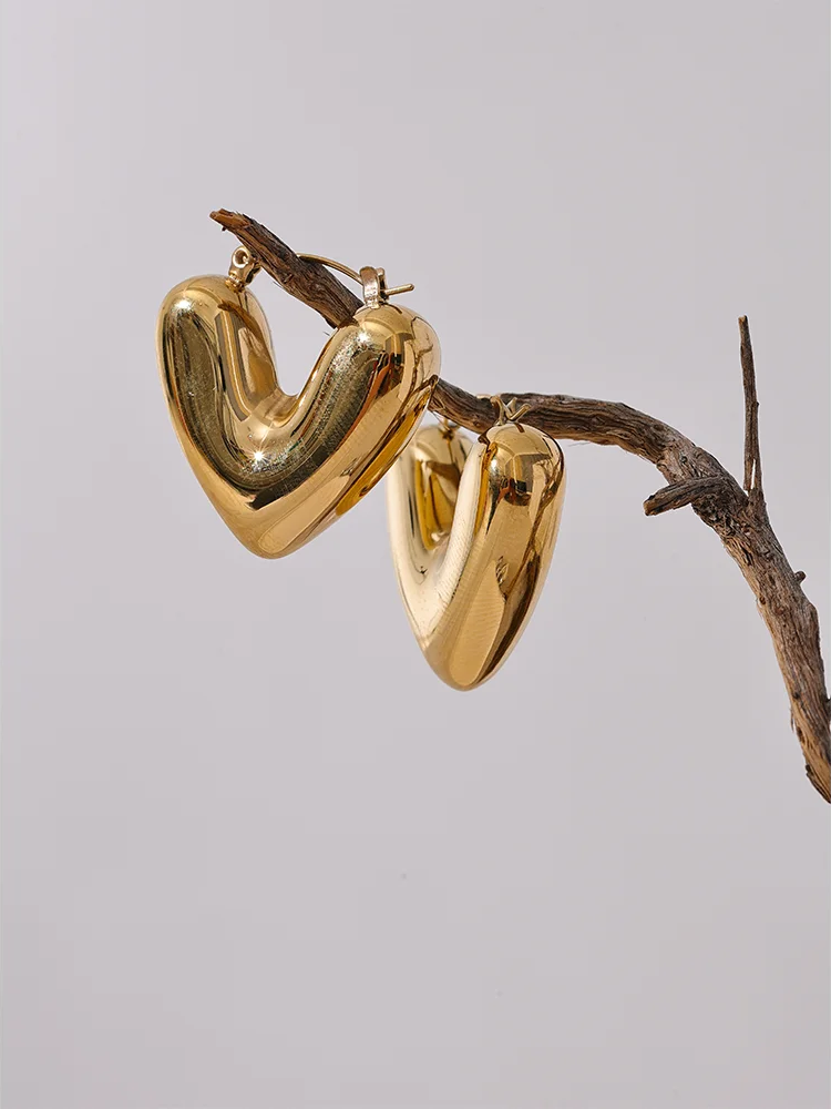 Heart Chunky Versatile Hoop Earrings - Ecru