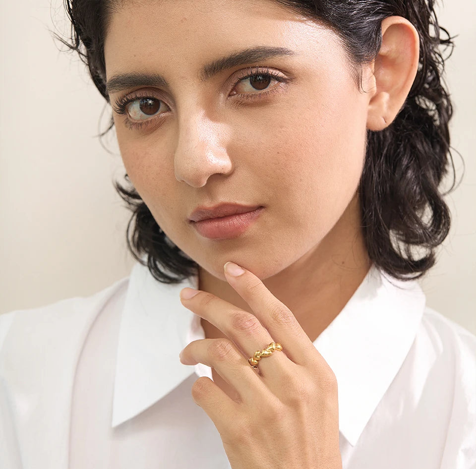 Heart Textured Adjustable Modern Ring - Ecru