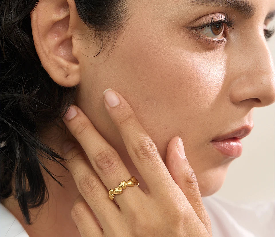 Heart Textured Adjustable Modern Ring - Ecru