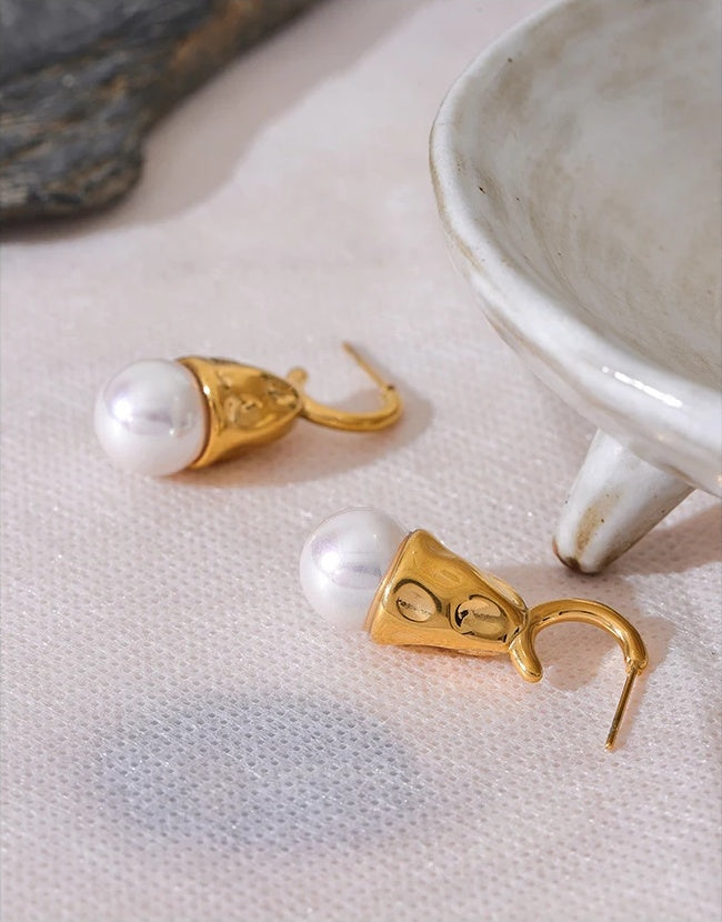 Imitation Pearls Geometric Golden Earrings - Ecru