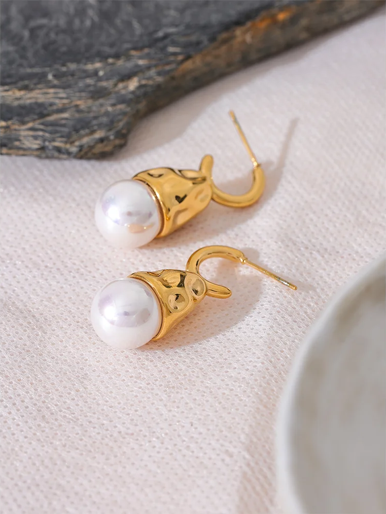 Imitation Pearls Geometric Golden Earrings - Ecru