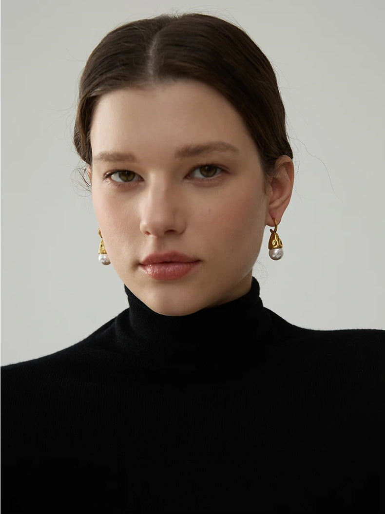 Imitation Pearls Geometric Golden Earrings - Ecru