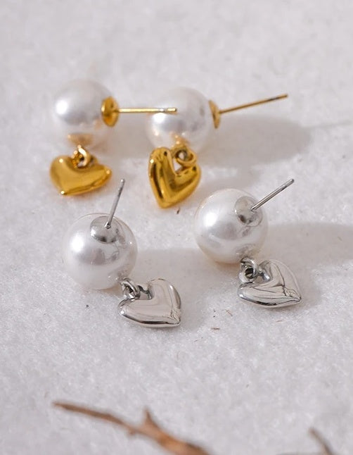 Imitation Pearls Heart Love Earrings - Ecru