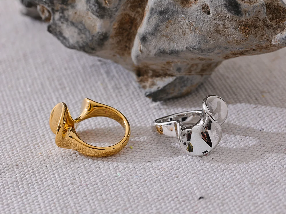 Irregular Geometric Smooth Metal Ring - Ecru