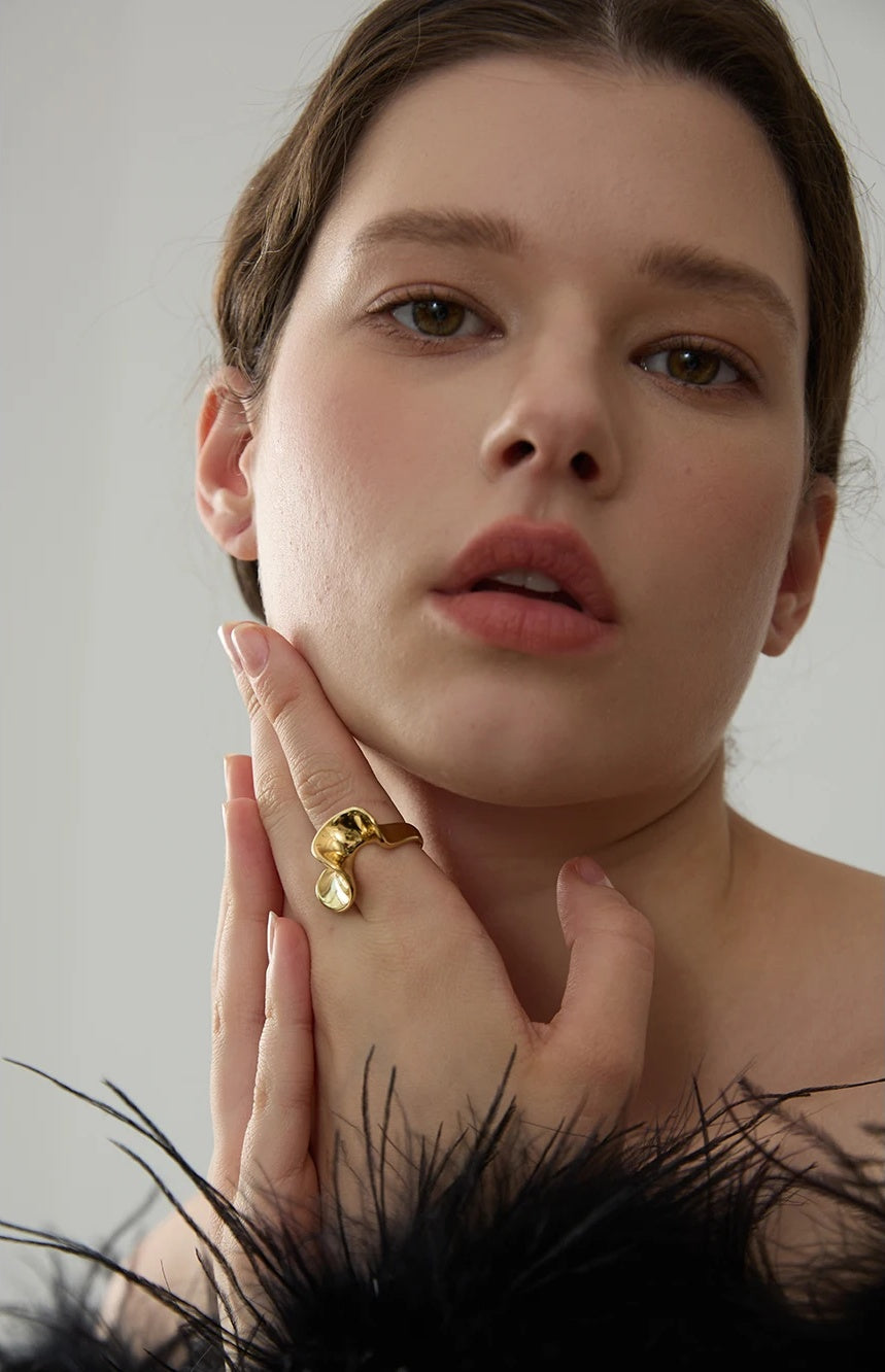 Irregular Geometric Smooth Metal Ring - Ecru