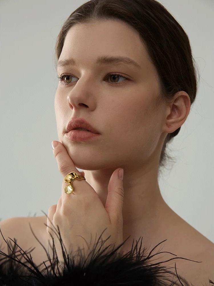 Irregular Geometric Smooth Metal Ring - Ecru