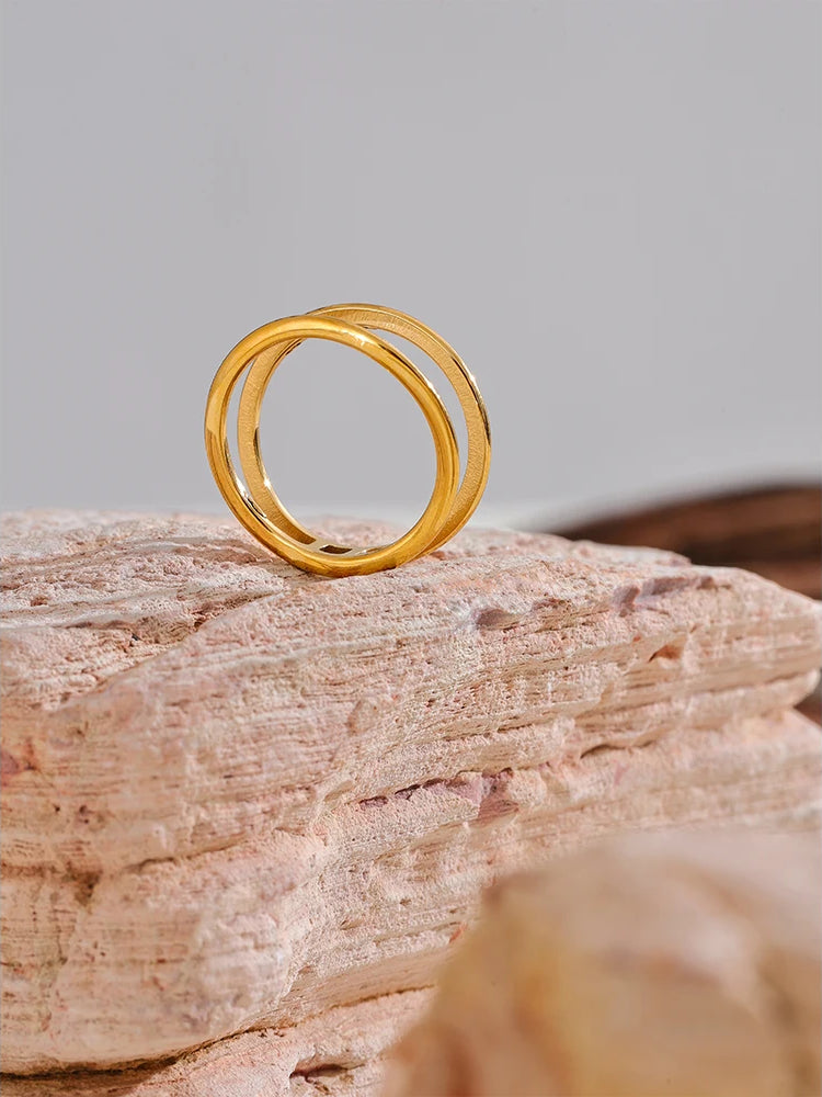 Minimalist Geometric Classic Statement Ring - Ecru