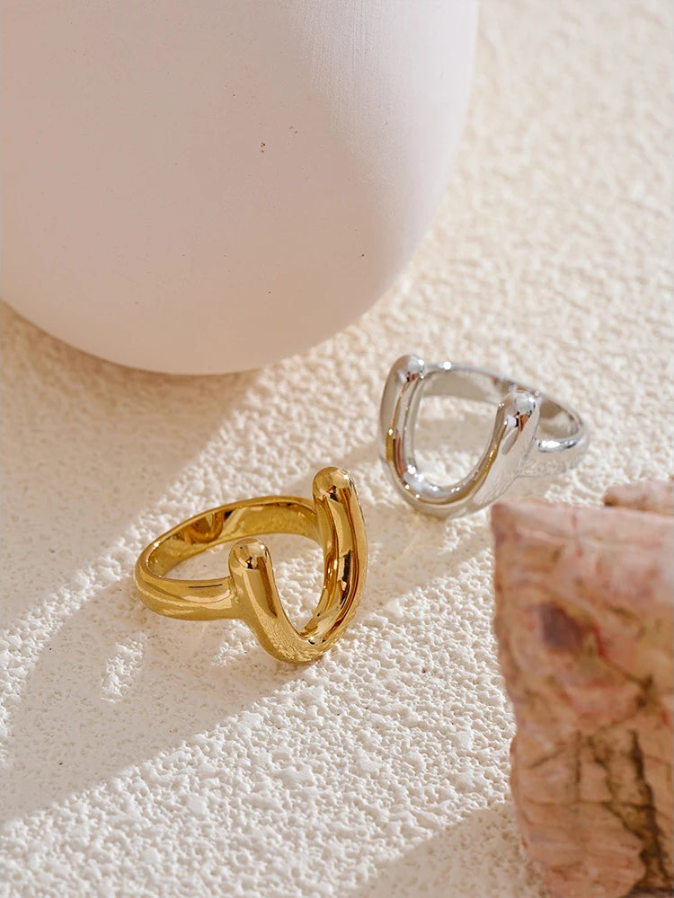 Minimalist Refined Textured Charm Ring - Ecru