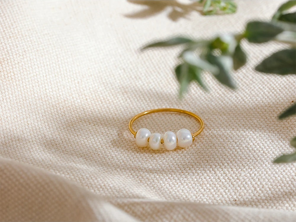 Natural Freshwater Pearls Thin Ring - Ecru