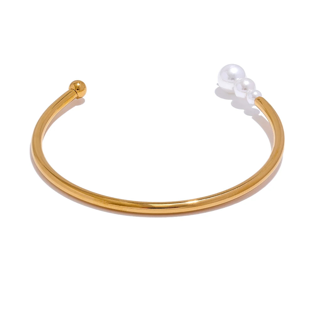 Pearl Elegant Modern Cuff Bracelet - Ecru