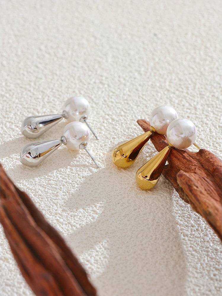 Pearl Shiny Classic Stud Earrings - Ecru