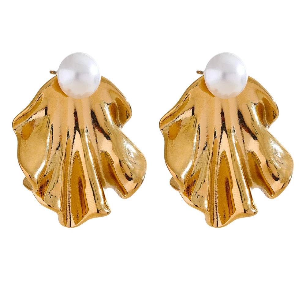 Refined Pearl Statement Stud Earrings - Ecru