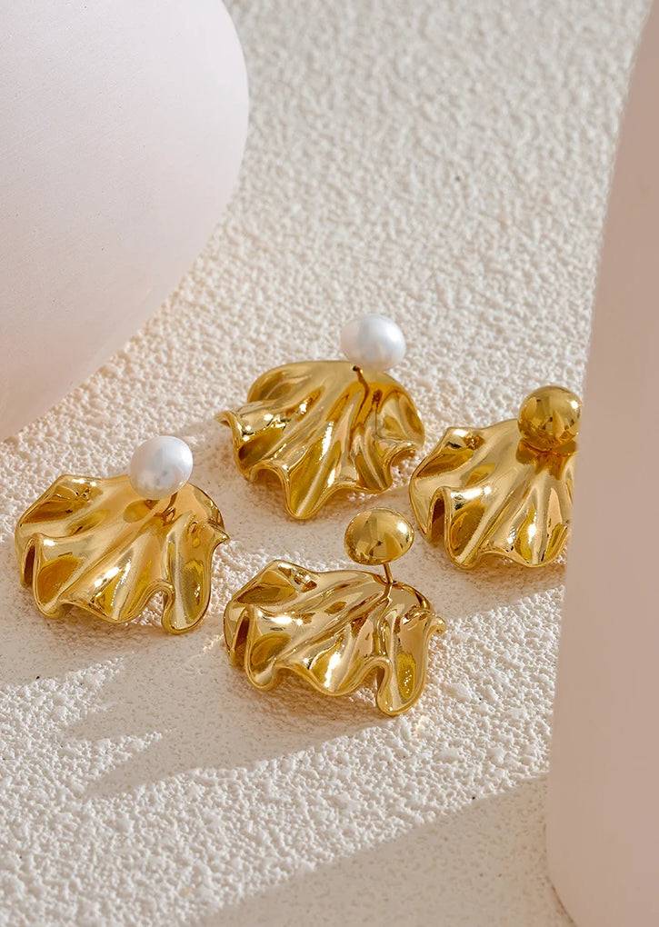 Refined Pearl Statement Stud Earrings - Ecru