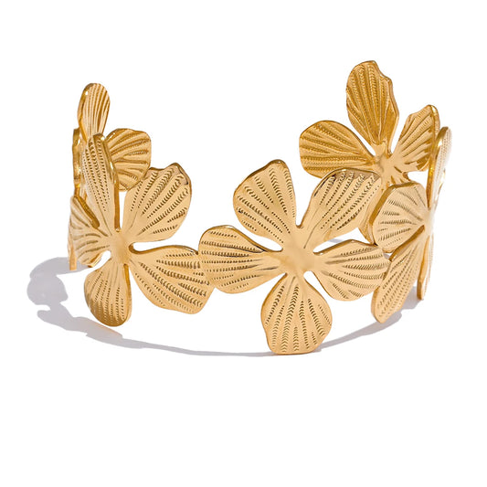 Refined Textured Flower Cuff Bracelet - Ecru