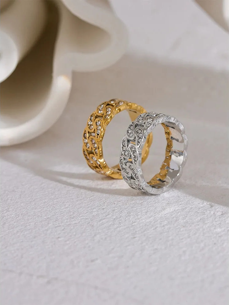 Round Hollow Chain Exquisite Ring - Ecru