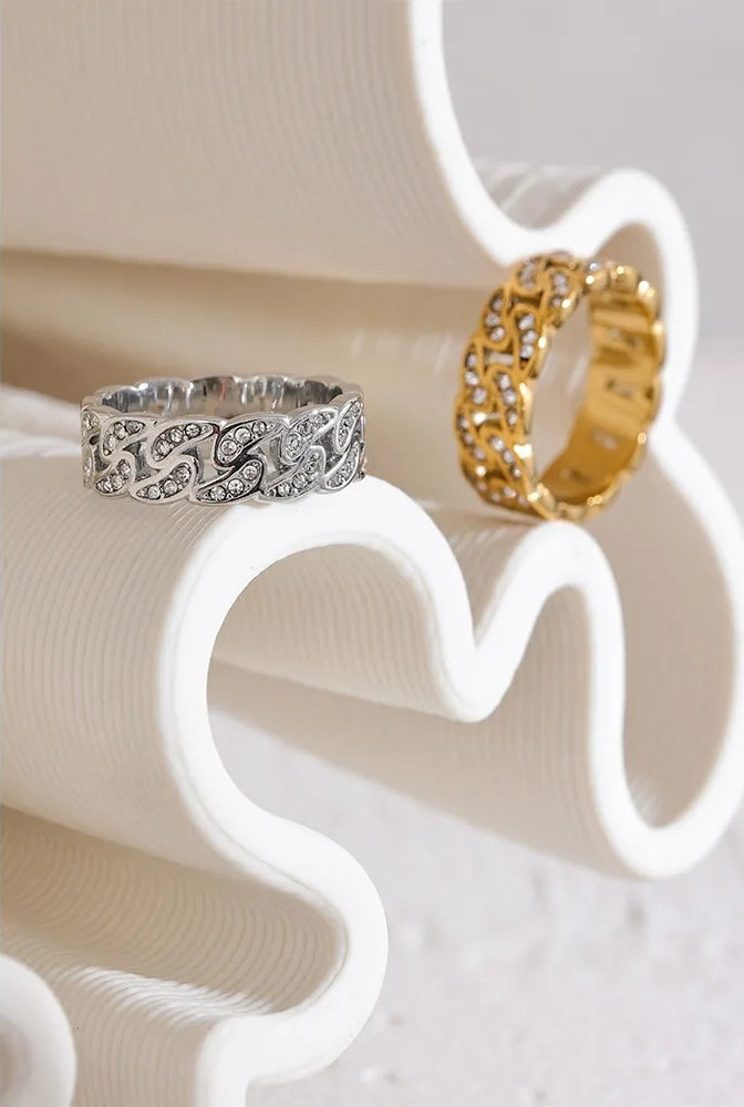 Round Hollow Chain Exquisite Ring - Ecru