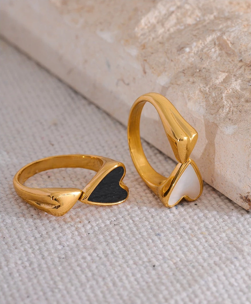 Shell Acrylic Heart Stylish Ring - Ecru