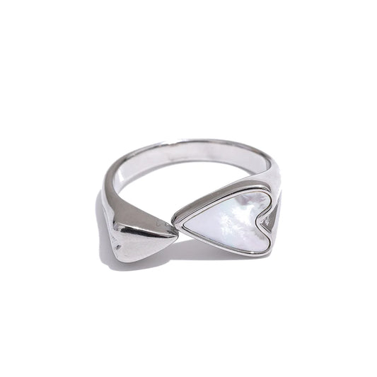 Shell Acrylic Heart Stylish Ring - Ecru