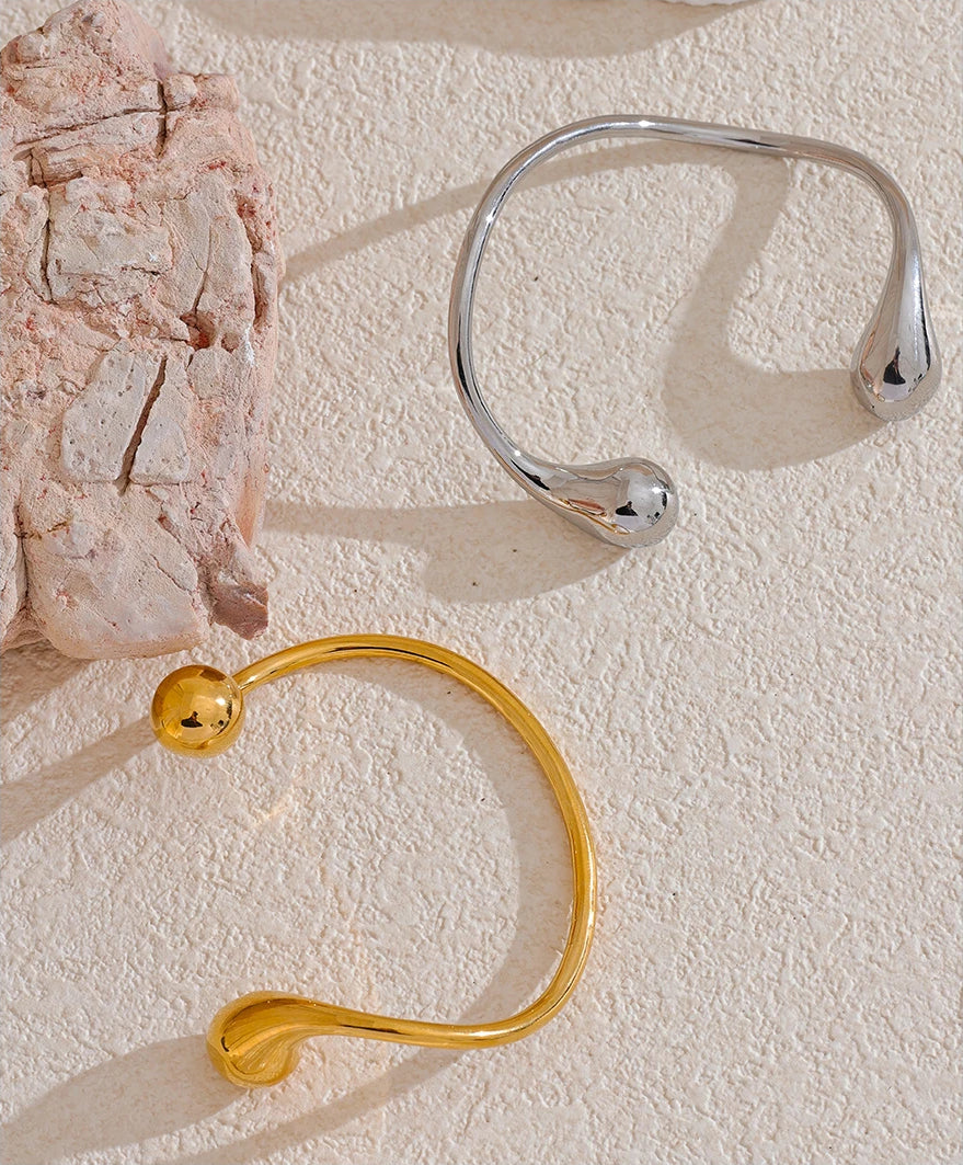 Shiny Minimalist Versatile Cuff Bracelet - Ecru