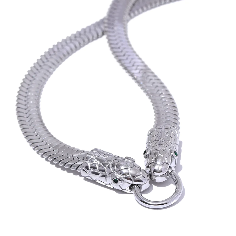 Snake Chain Choker Charm Necklace - Ecru