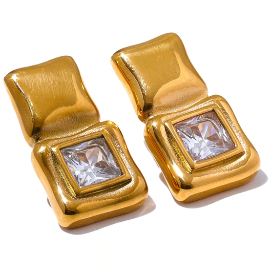 Square Delicate Shiny Stud Earrings - Ecru