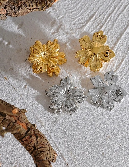 Stereoscopic Flower Golden Statement Earrings