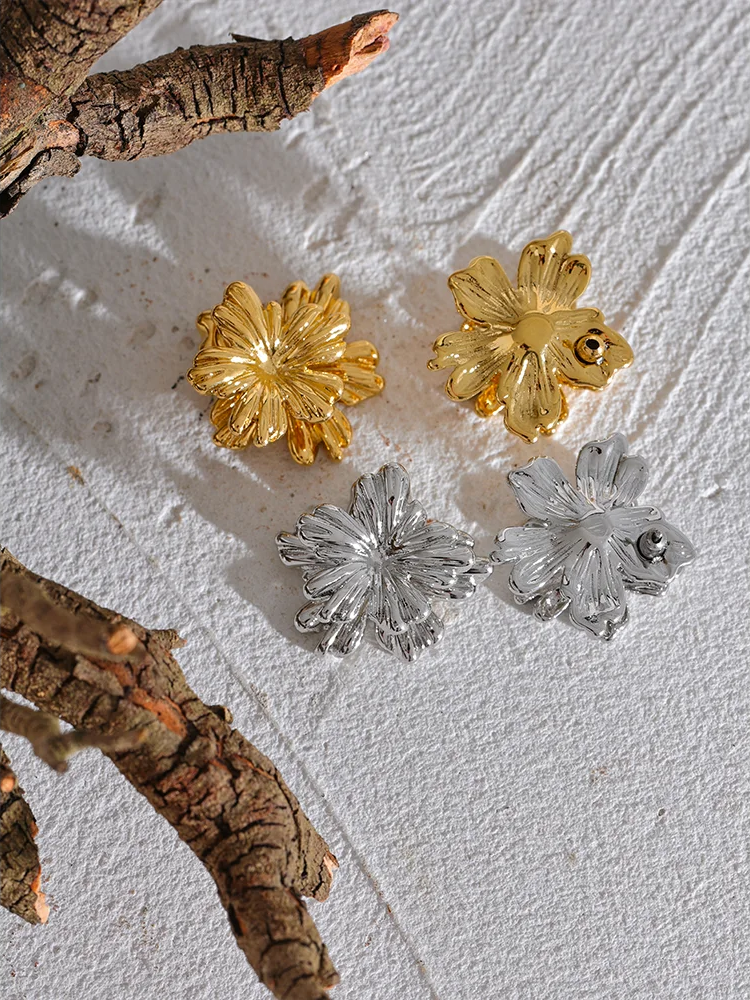 Stereoscopic Flower Golden Statement Earrings