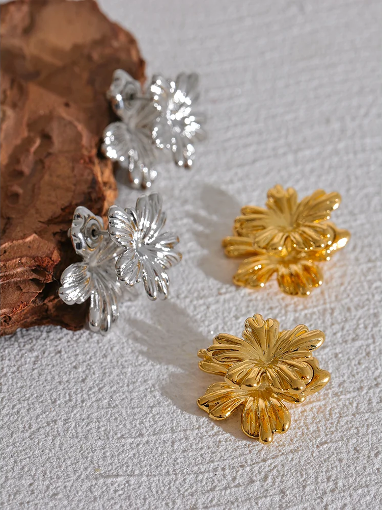 Stereoscopic Flower Golden Statement Earrings