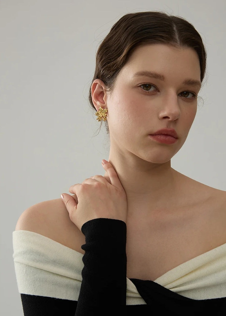 Stereoscopic Flower Golden Statement Earrings