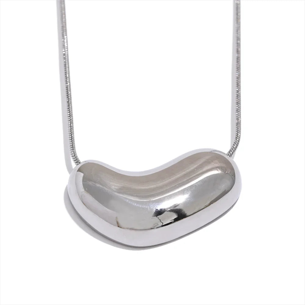 Stylish Texture Heart Pendant Necklace - Ecru