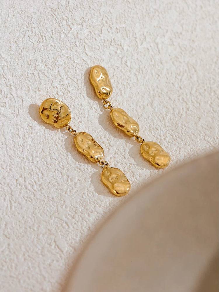 Textured Versatile Statement Drop Earrings - Ecru