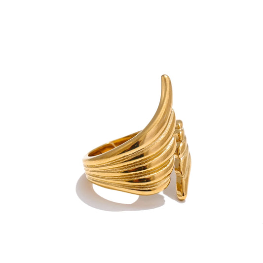 Timeless Chic Wing Statement Ring - Ecru