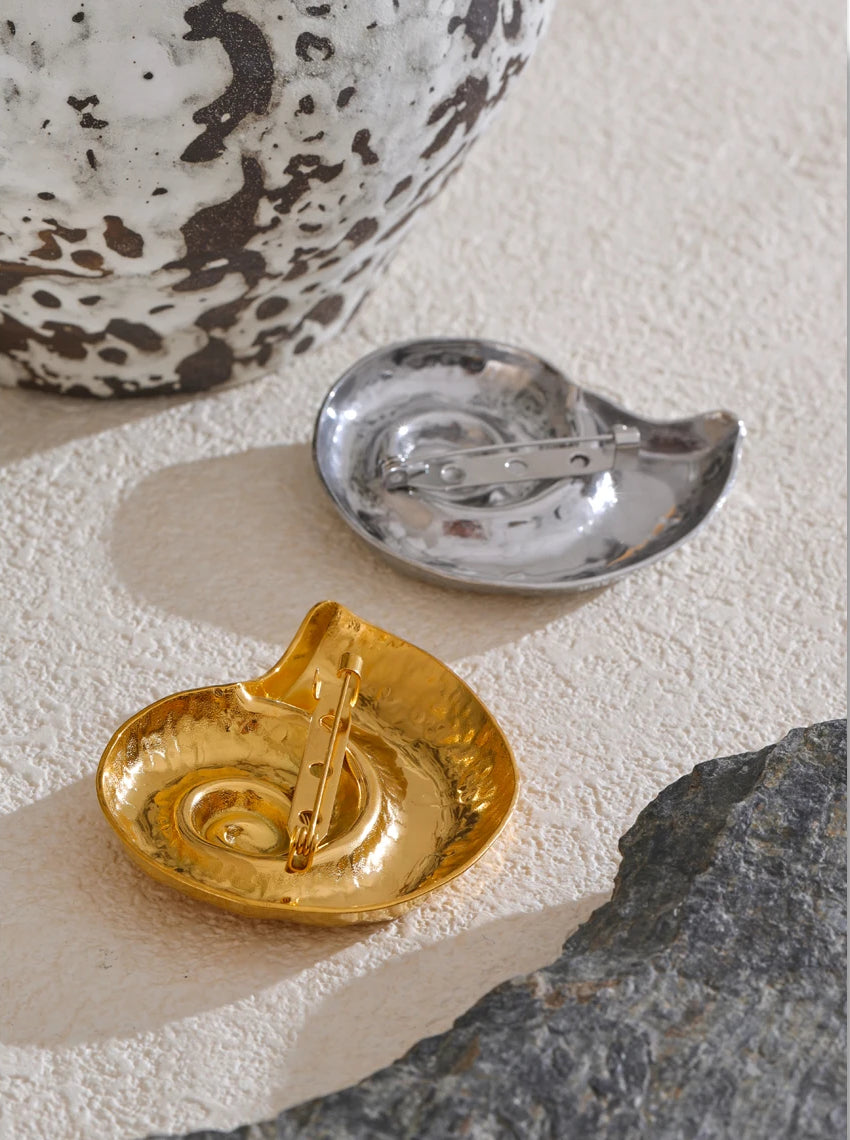 Timeless Elegant Chunky Statement Brooch - Ecru