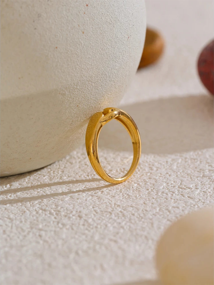 Timeless Modern Refined Statement Ring - Ecru