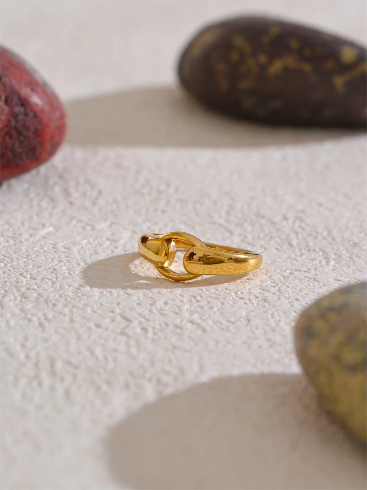 Timeless Modern Refined Statement Ring - Ecru