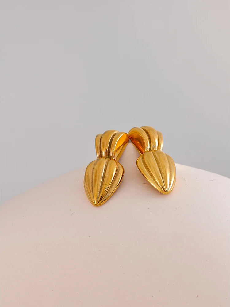 Timeless Textured Classic Stud Earrings - Ecru