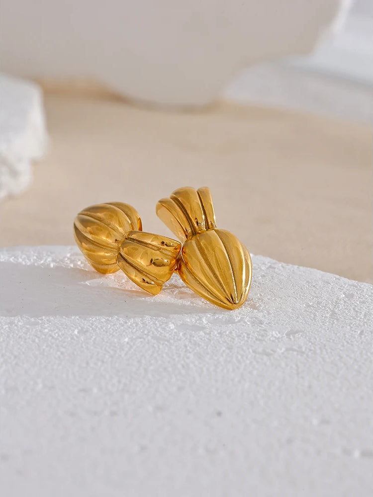 Timeless Textured Classic Stud Earrings - Ecru