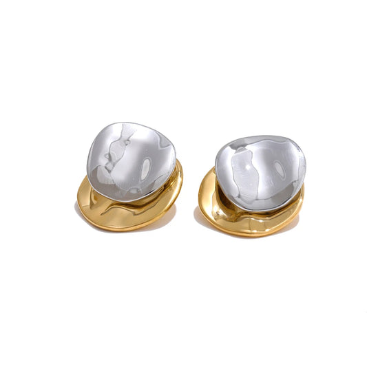 Trendy Textured Modern Stud Earrings - Ecru