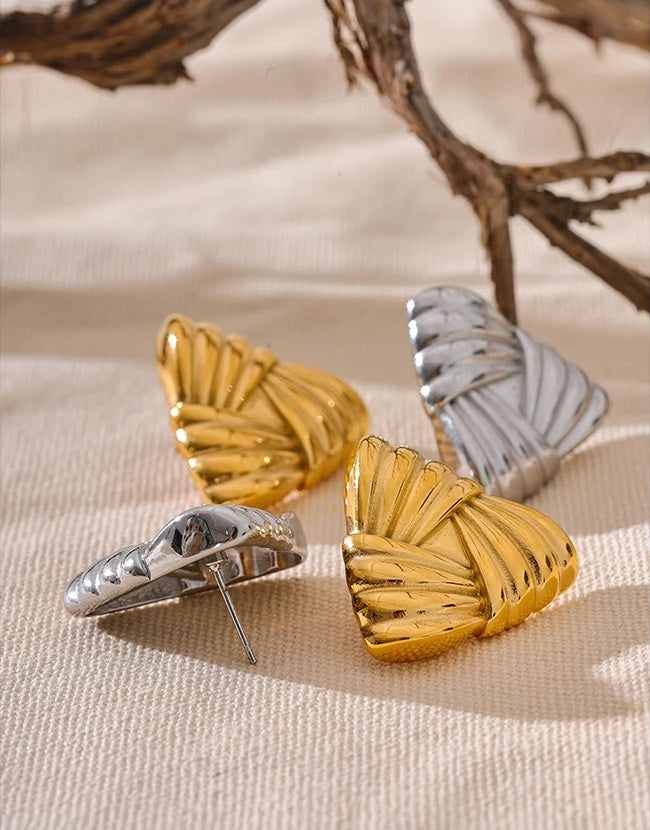 Triangle Texture Charm Stud Earrings - Ecru