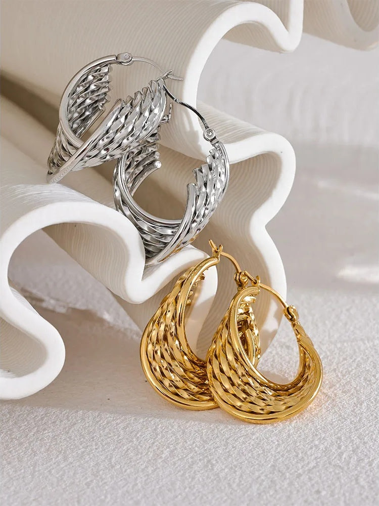 Twisted Hollow Fashion Statement Earrings - Ecru