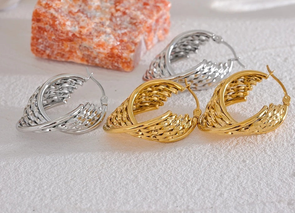 Twisted Hollow Fashion Statement Earrings - Ecru