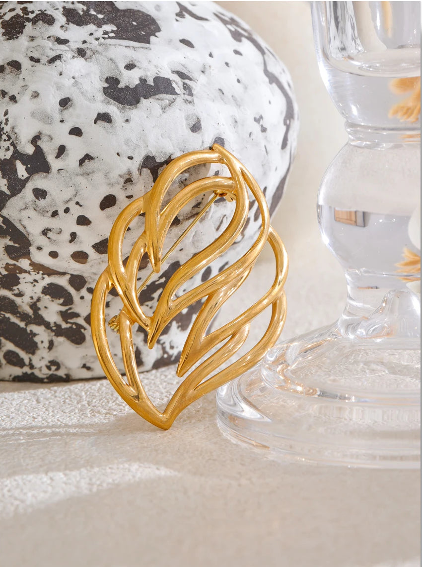 Versatile Modern Chunky Statement Brooch - Ecru