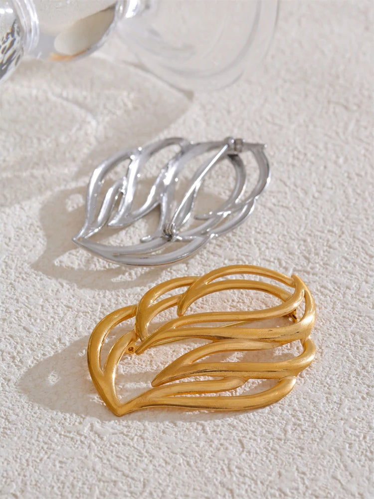 Versatile Modern Chunky Statement Brooch - Ecru