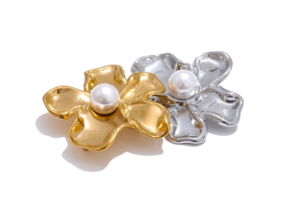 Versatile Pearl Flower Statement Brooch - Ecru