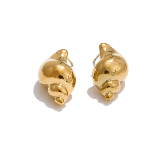 Versatile Textured Conch Stud Earrings - Ecru