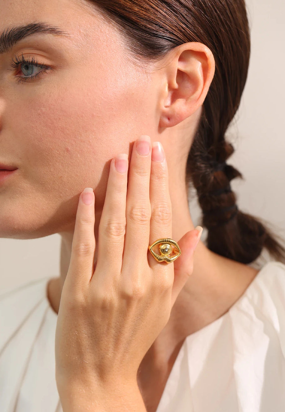 Versatile Zircon Statement Charm Ring - Ecru