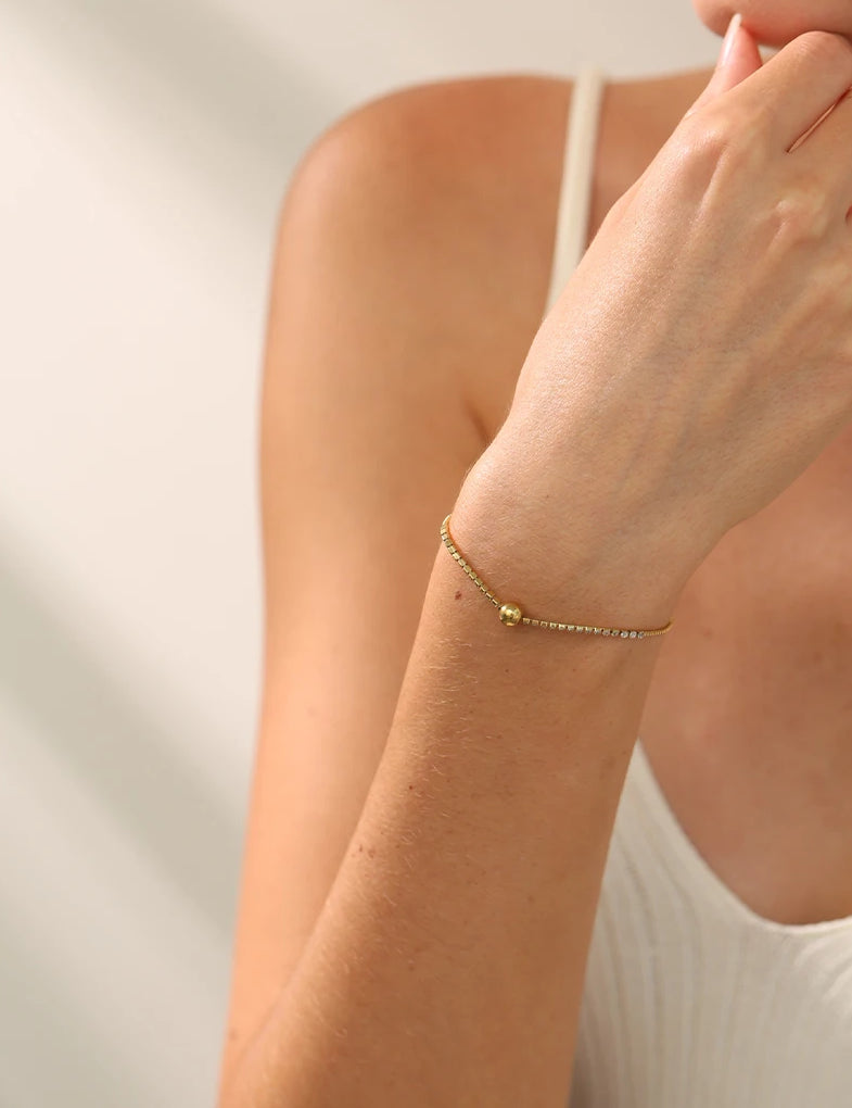 Zircon Elegant Adjustable Charm Bracelet - Ecru